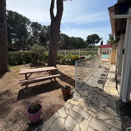 Apartment Ipanema Avec Piscine, Terrain De Tennis, Table De Ping Pong